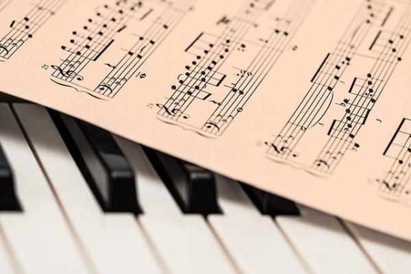 concert piano