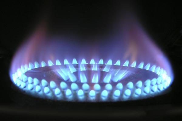 Image représentant la flamme qui génère du monoxyde de carbone DANGER